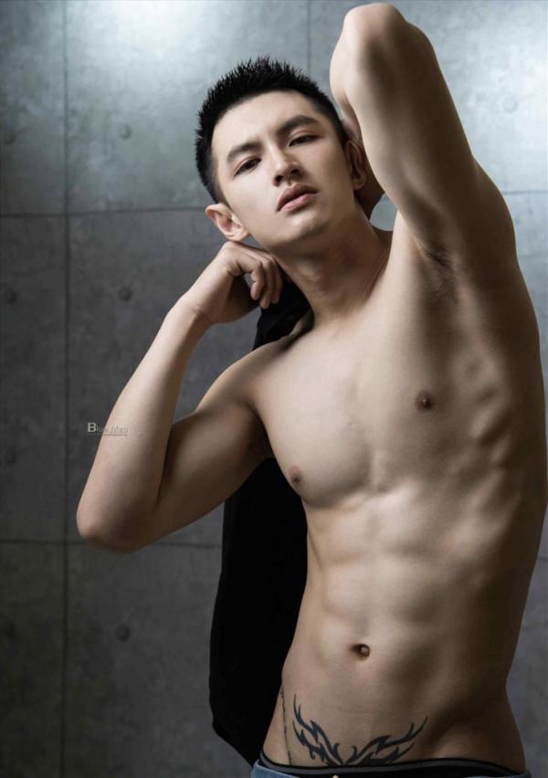 VIRILE-No.02-ebook--bts-video